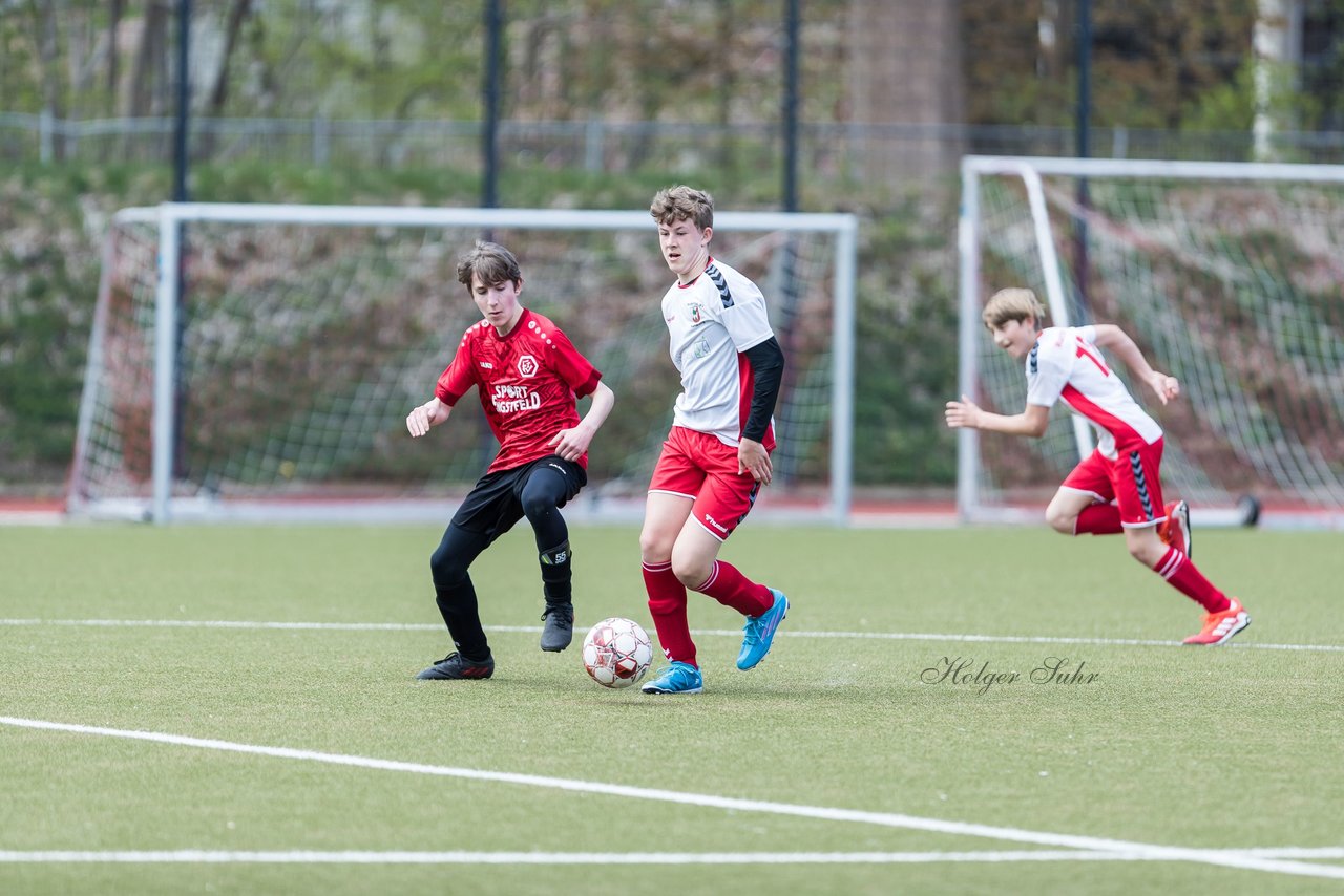 Bild 106 - mCJ Walddoerfer 2 - Farmsen 2 : Ergebnis: 3:1